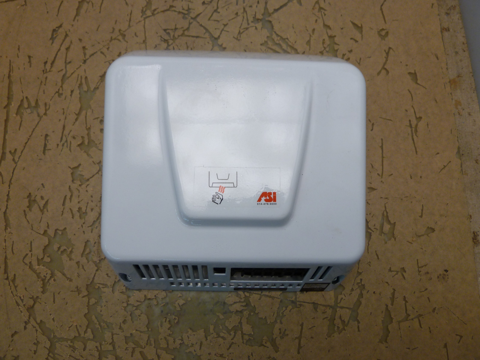 ASi 0160 compact surface mount automatic hand air dryer (2*Q-10)