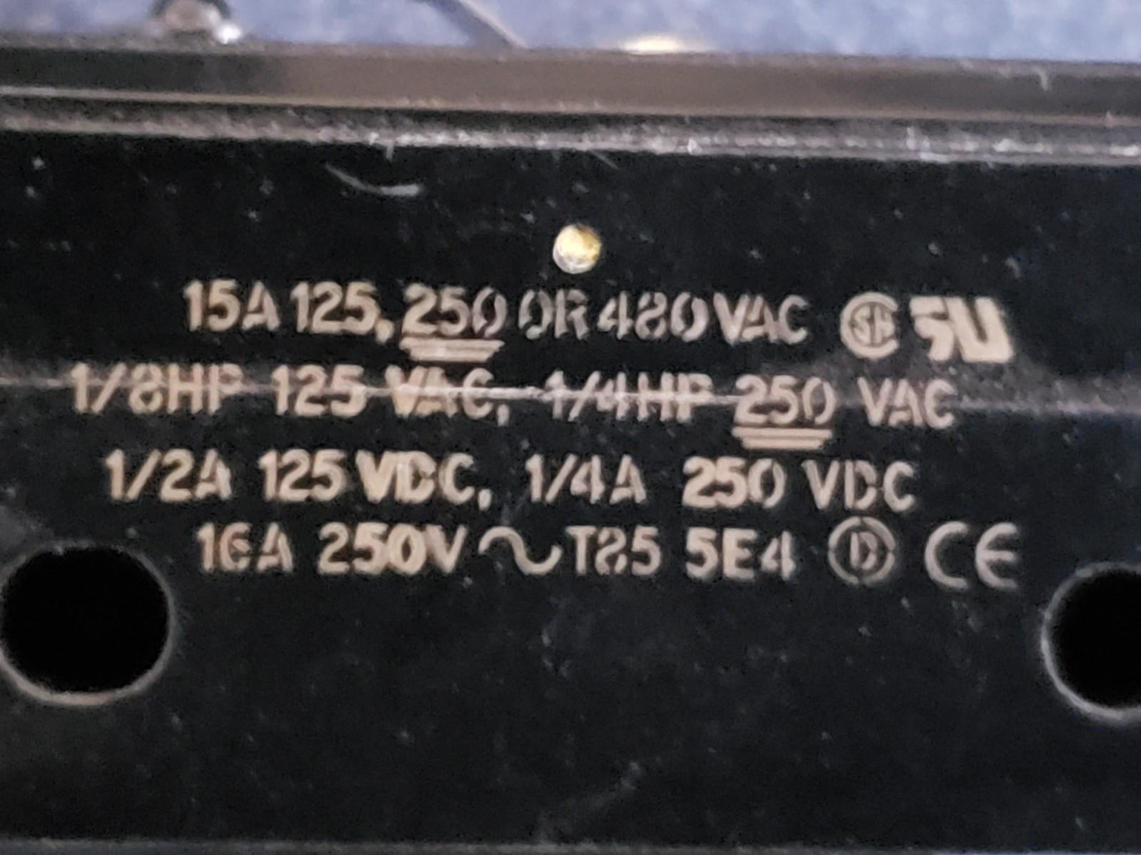 MICRO SWITCH BZ-2RL-A2 LIMIT SWITCH LEVER SPDT 15A 125/480V