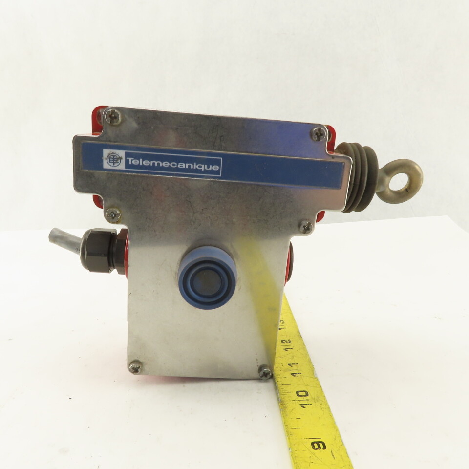 Telemecanique XY2 CE1A290H7 Cable Pull Emergency Stop Button 240V 3A