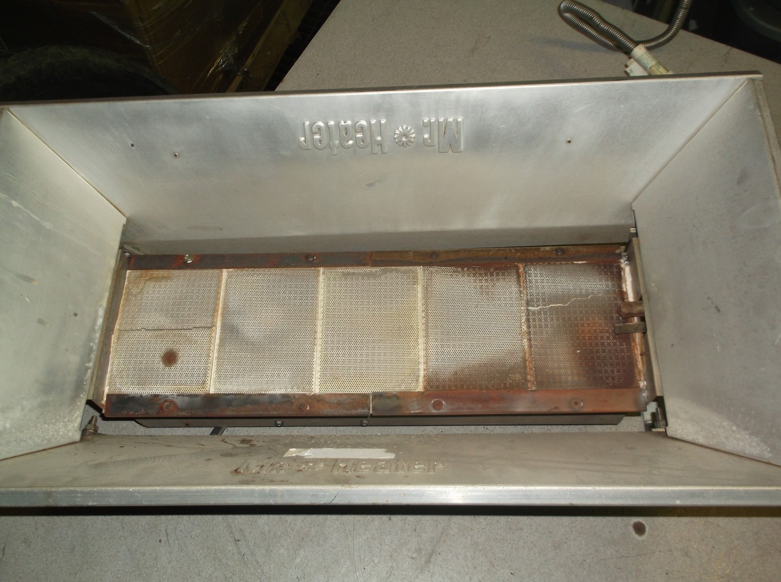 Mr Heater MH40LP Radiant Shop Garage Heater Infrared, Broken Elements