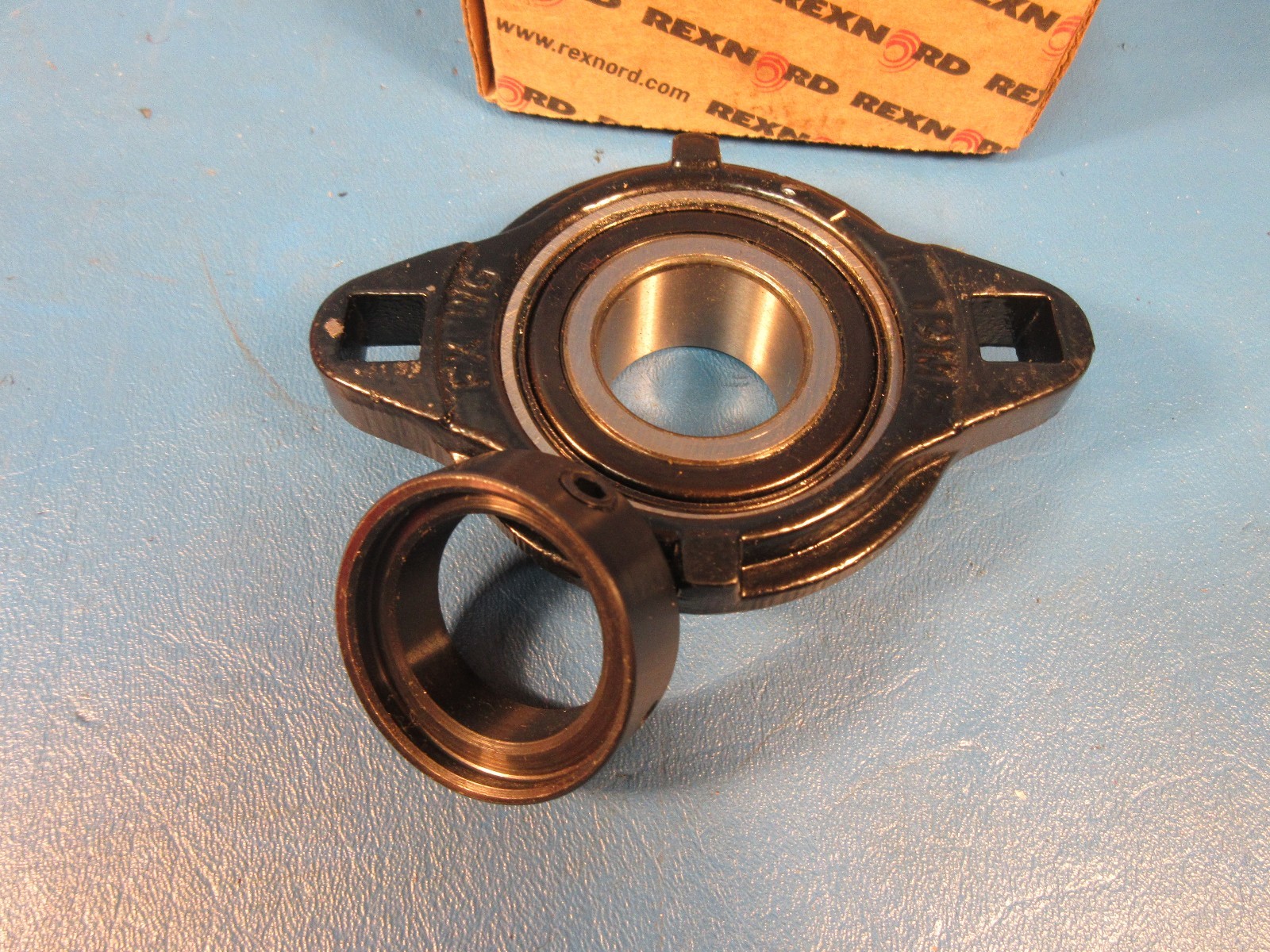 Rexnord FXWG219E, 2-Bolt Flange Bearing, Eccentric Locking Collar; 1 3/16″ Shaft