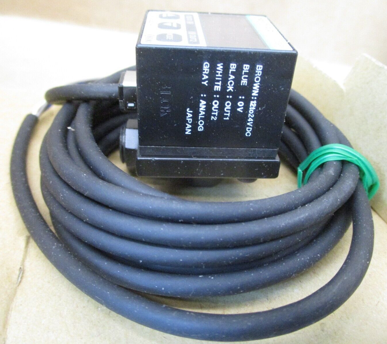 SUNX DP2-21F-P UDP221FP Pressure Sensor w/ Digital LED Display 100kPa 46939ELL