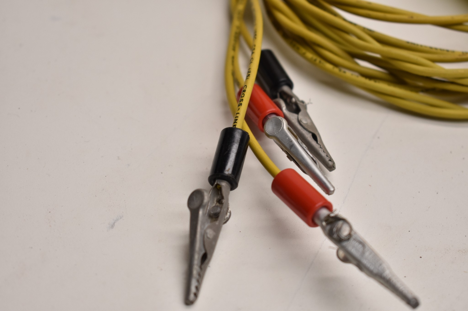Slater 5-15-R 15A 125V Receptacle w/ cable and Banana Plugs