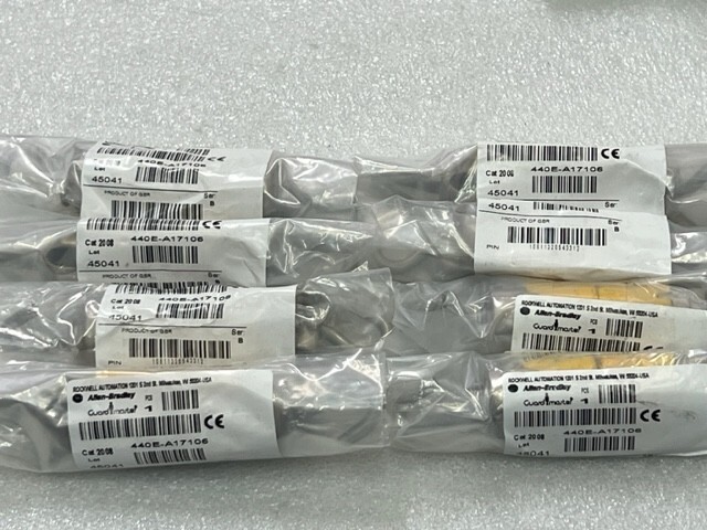 440E-A17106 Ser B Guard Master Tensioner System Grippers New in Sealed Bag