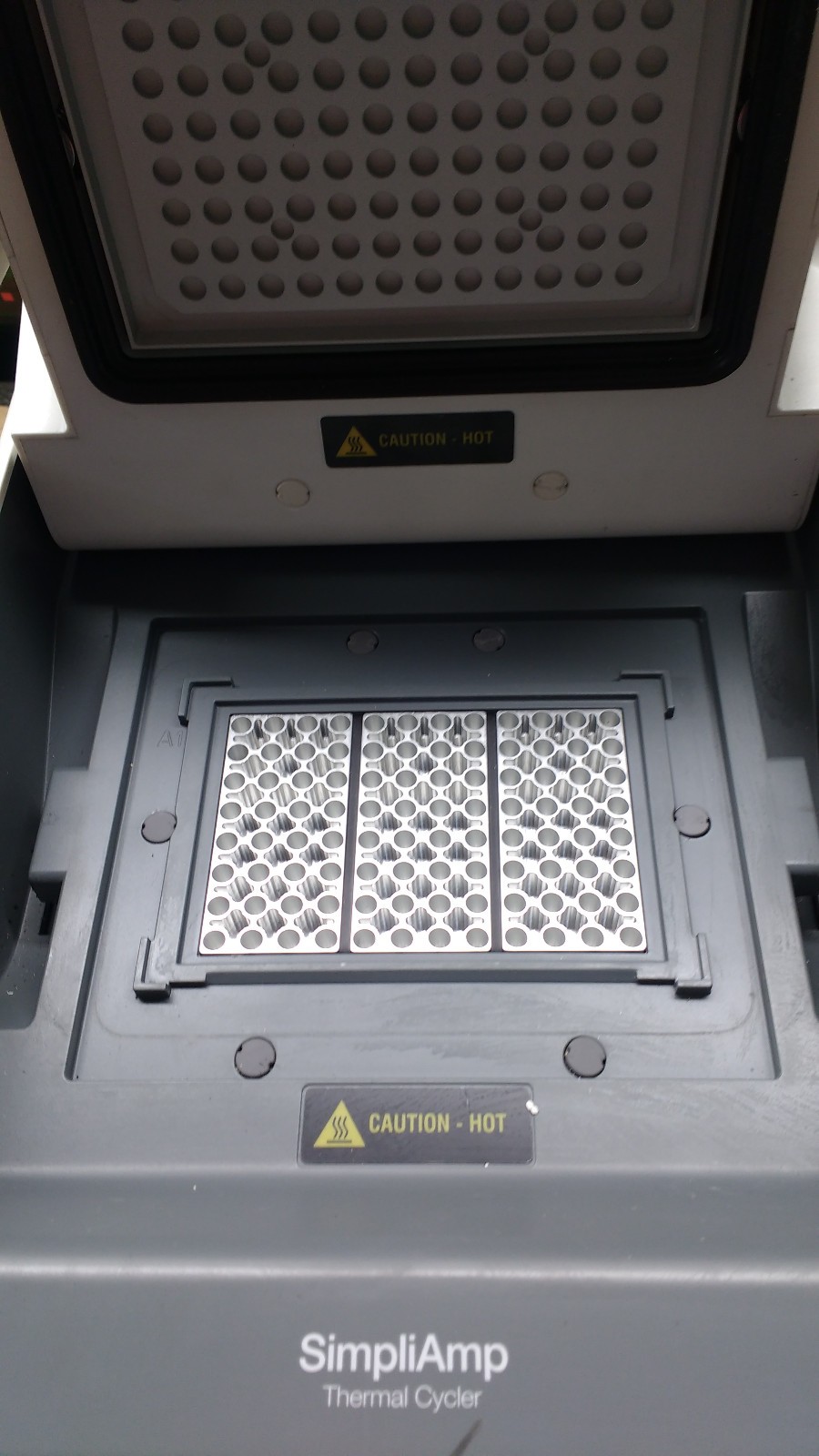 Applied Biosystems SimpliAmp Thermal Cycler Ref A24812 READ LISTING