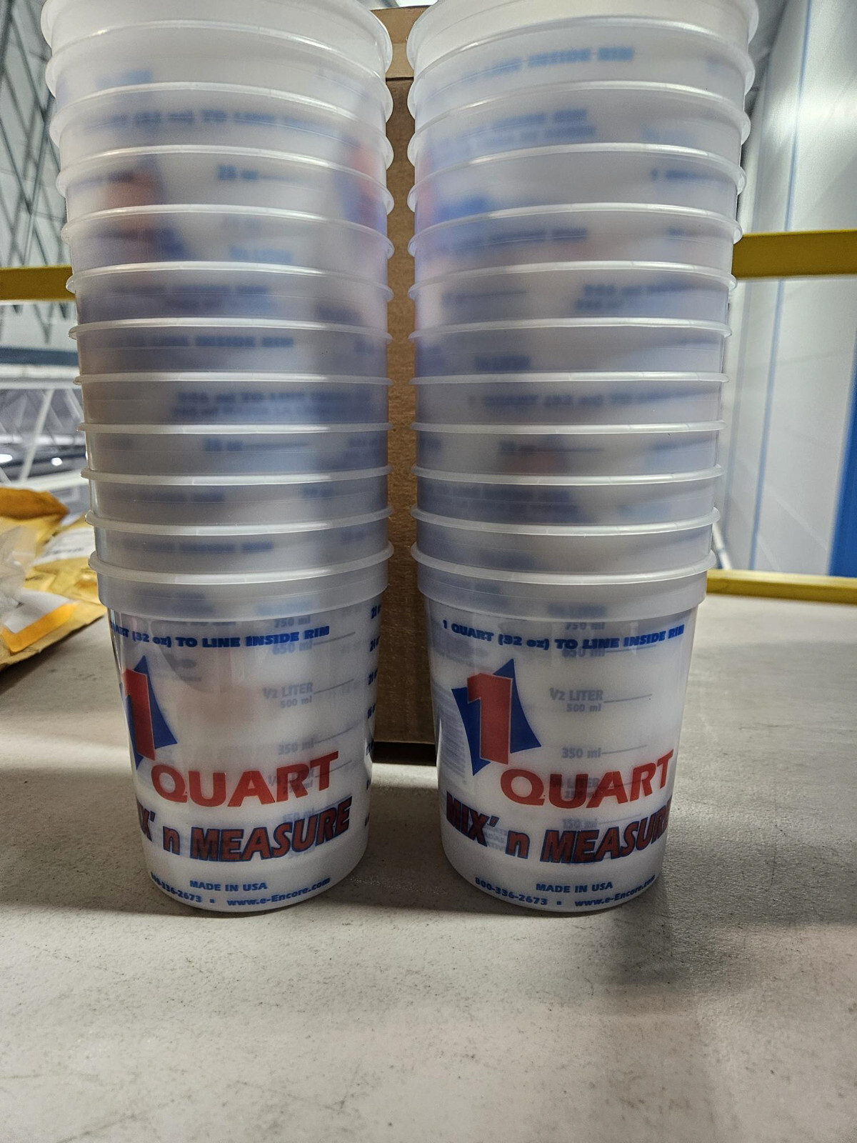 2FCA3 Mix-N-Measure 1QT Container – Pack of 24