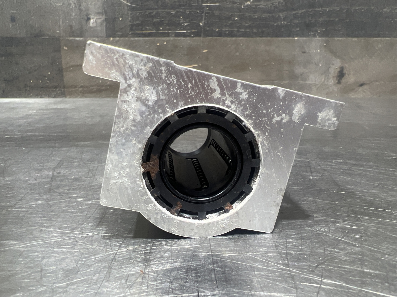 Thompson Super Ball Bushing Linear Bearing Pillow Block SPB16 – Nos Surplus