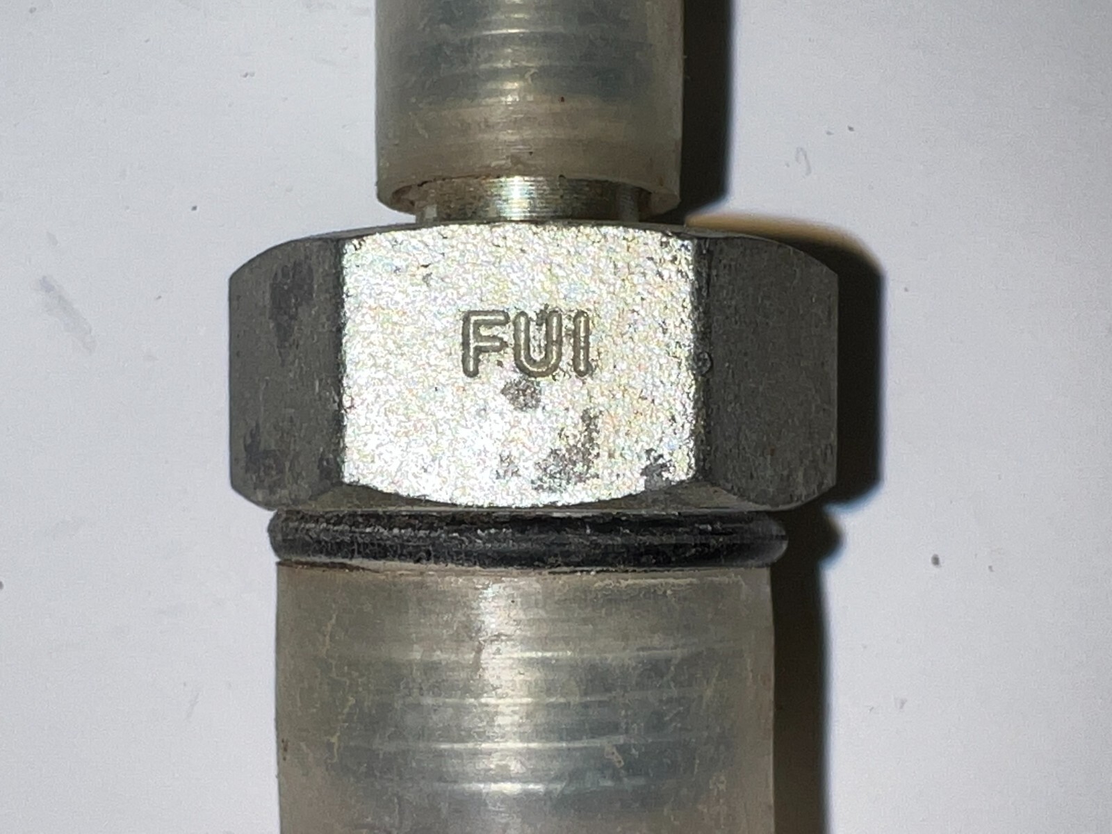 FUI STRAIGHT ADAPTER FITTING 7/16″-20 37° JIC X 3/4″-16 MALE SAE LOT OF 5*
