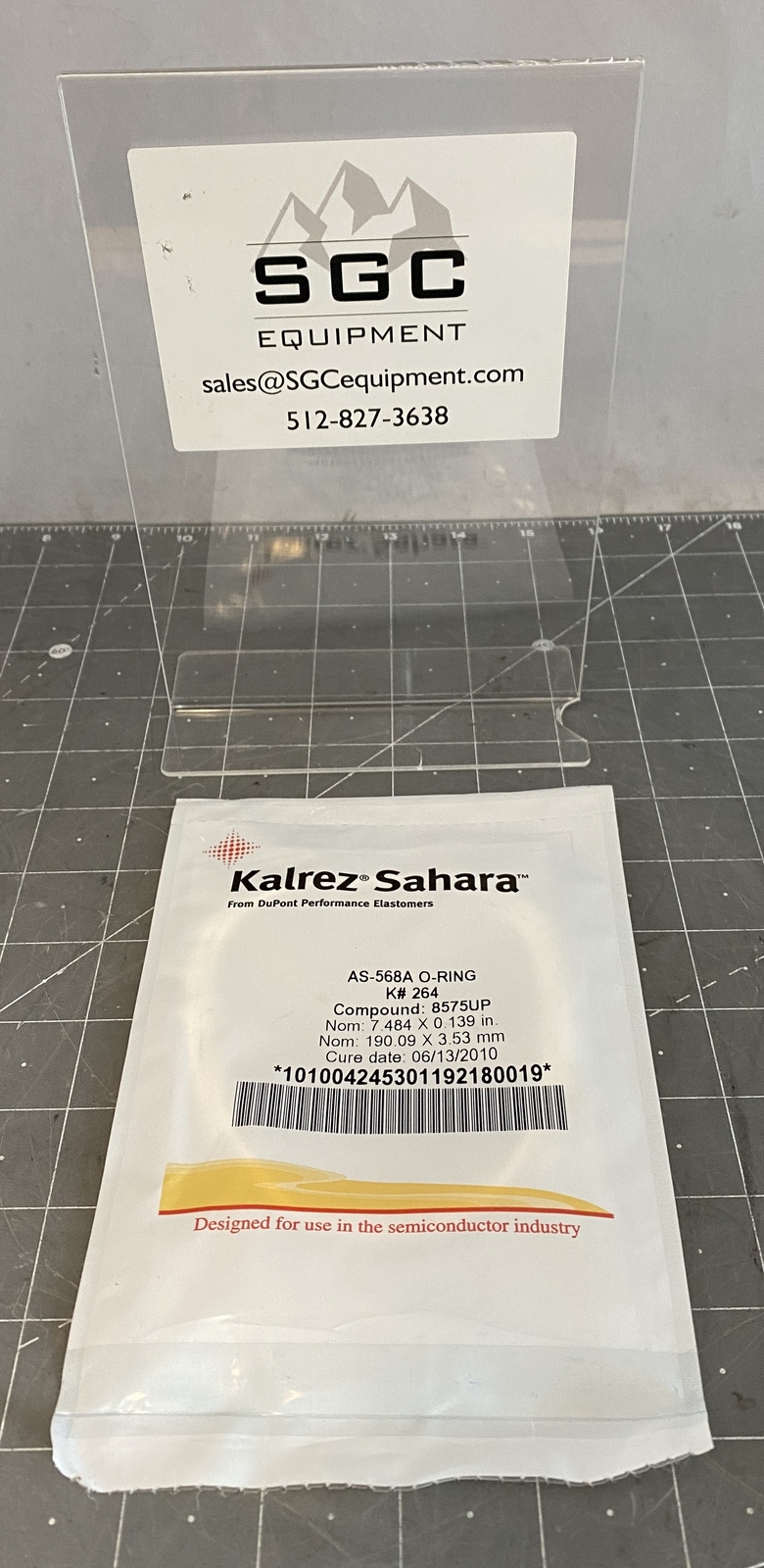 Kalrez AS-568A O-Ring K# 264 7.484 x 0.139 in 190.09 x 3.53 mm PN: 8575UP