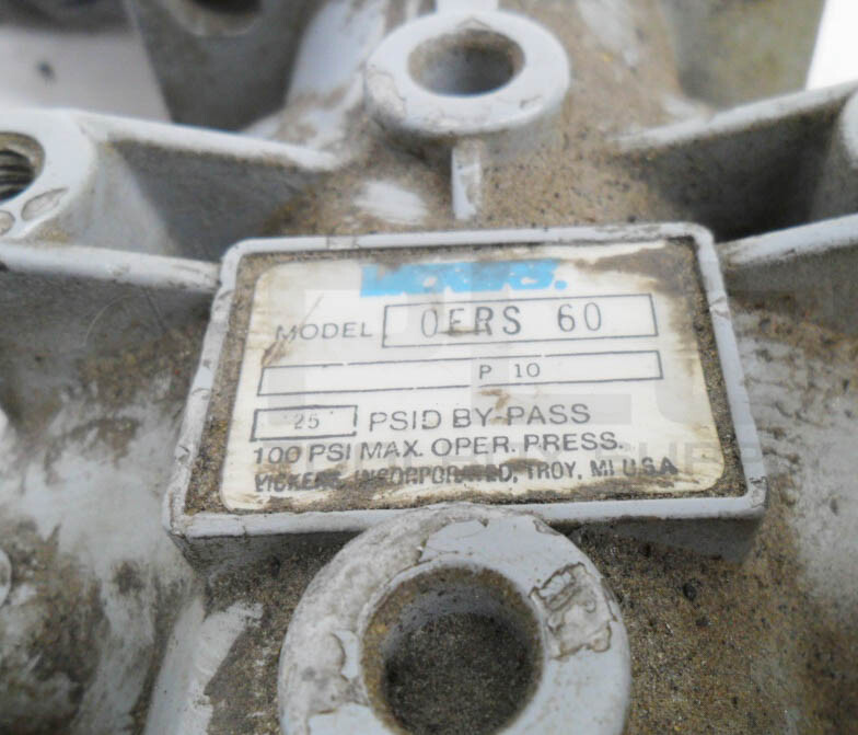 VICKERS 0ERS60 BYPASS VALVE 100PSI W/ 941107 FILTER ELEMENT