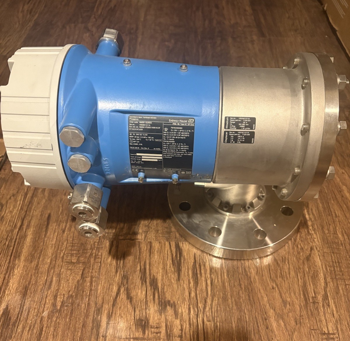 New Endress Hauser preservo NMS81-QQR9/0 Tank gauge. local only sale
