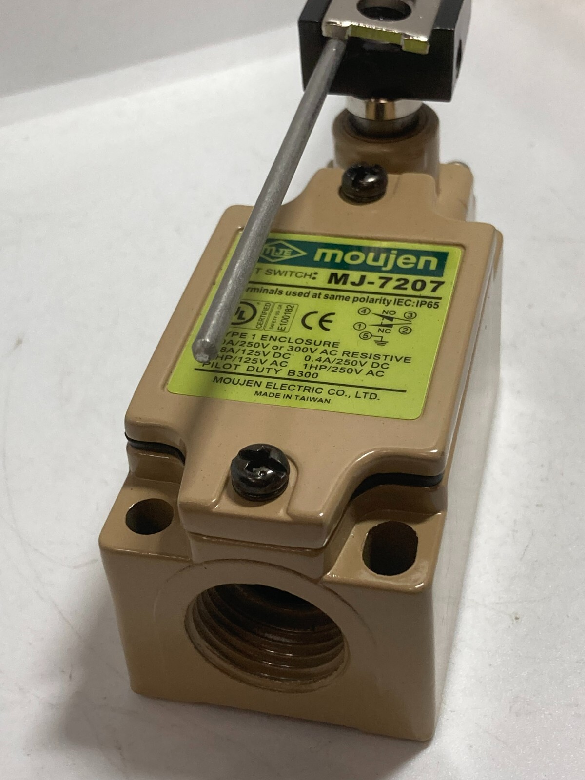 MOUJEN MJ-7207 LIMIT SWITCH TYPE 10A 250/300V ADJ ROD LEVER 1NO/1NC NNB