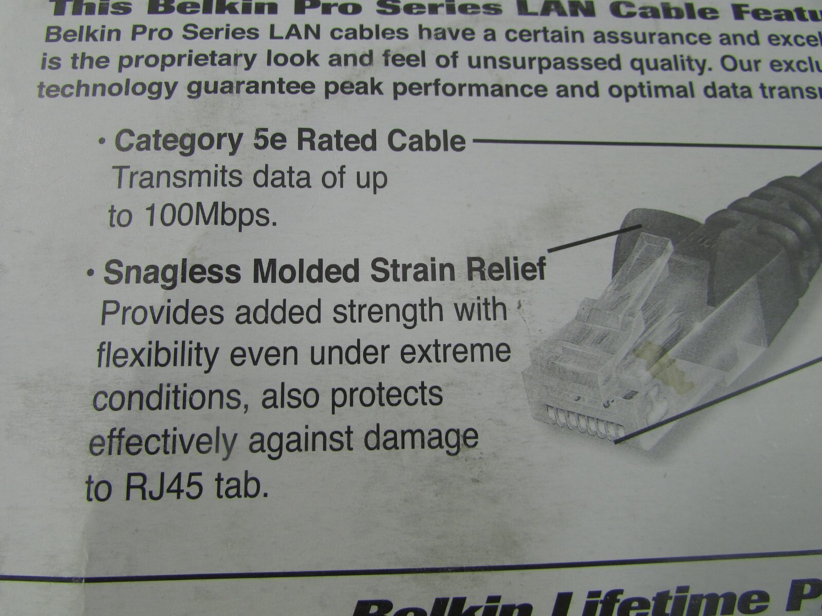 Belkin Pro Series Cat 5e Snagless Patch Cable 50′ Green RJ45 Ethernet/Token Ring