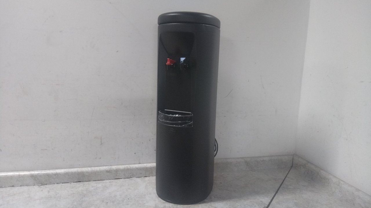 Oasis POUD1SHS 40-1/2 In H 115VAC Black Freestanding Plumbed Water Dispenser