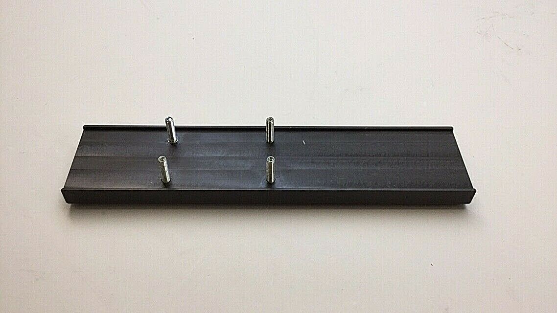 TMC SP 9064906 C 20 Al. Heater Plate H280 11-1/4″ L x 2-9/16″ W 4 M6 Mtg Studs