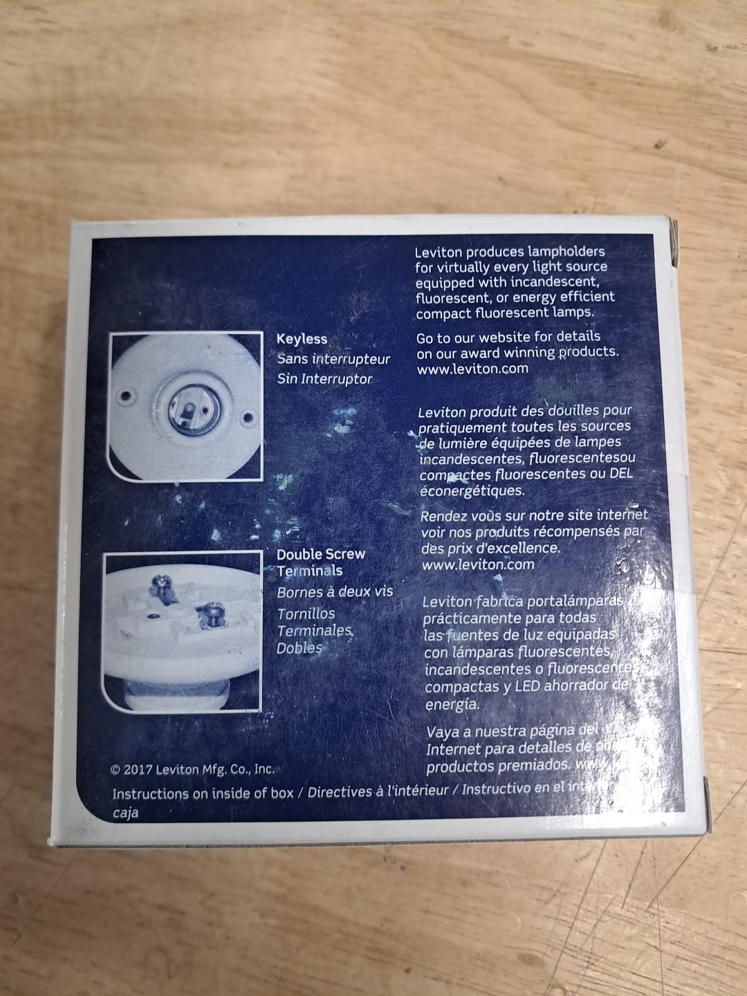 Leviton 9874 Medium Base One-Piece Glazed Porcelain Outlet Box Mount New