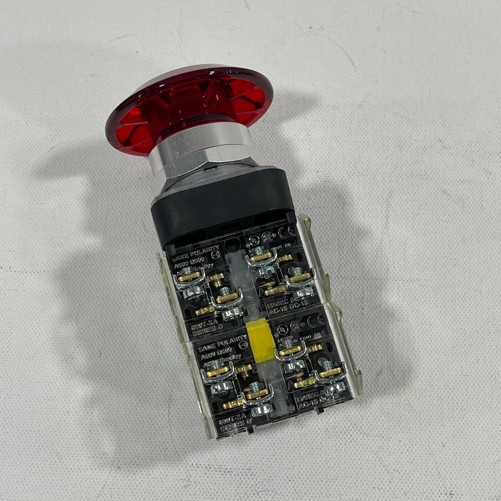 Allen Bradley 800T-FXJEQH2RG1 Push pull 2 Position Red LED Jumbo Mushroom Head