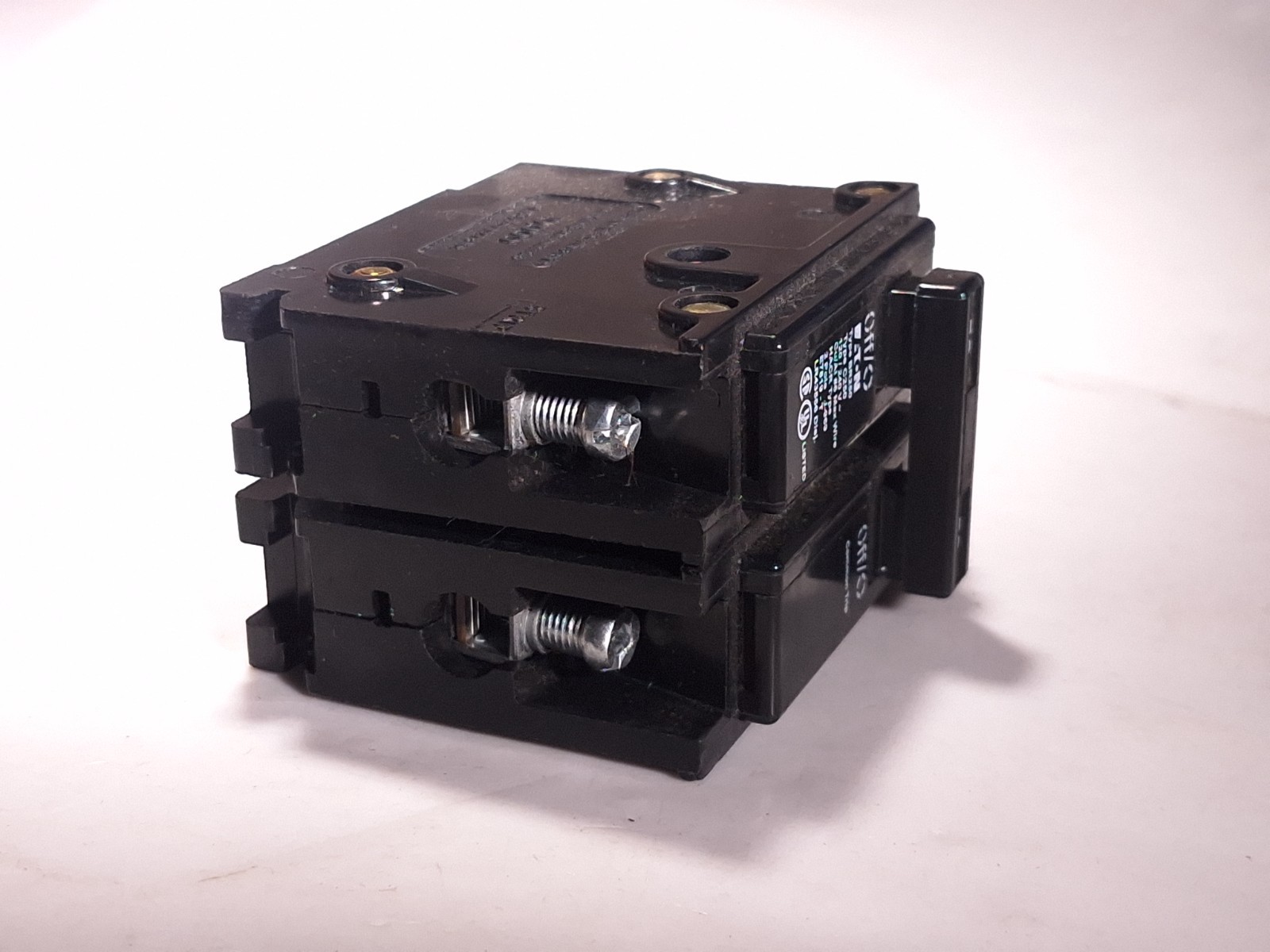 EATON CUTLER HAMMER BR250 CIRCUIT BREAKER 50A 2P 120/240V 50/60Hz – 6 AVAILABLE