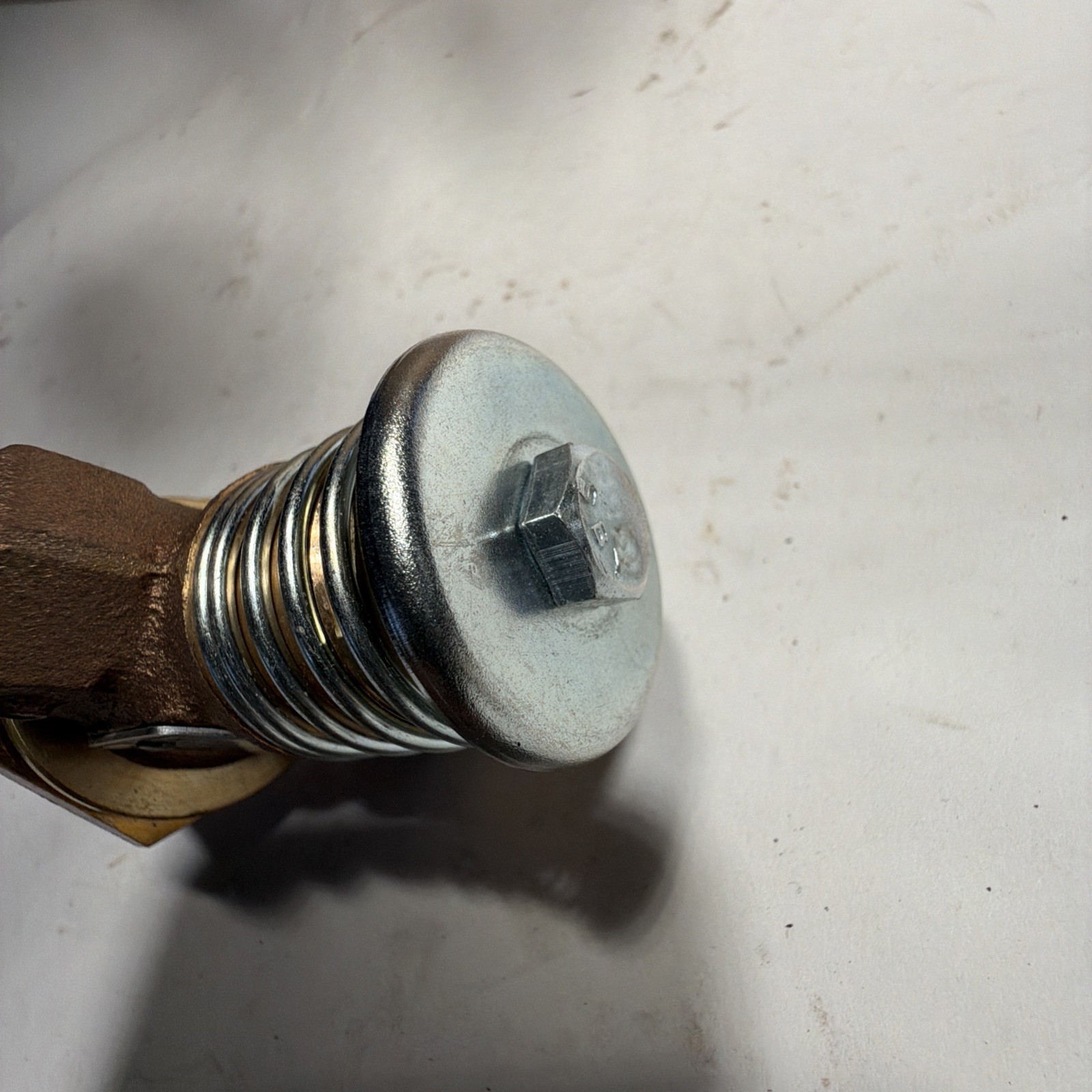 SCHRADER BELLOWS / PARKER – M08320151 VALVE, MANUAL, 1/4NPT, Max 200PSI USA NNB