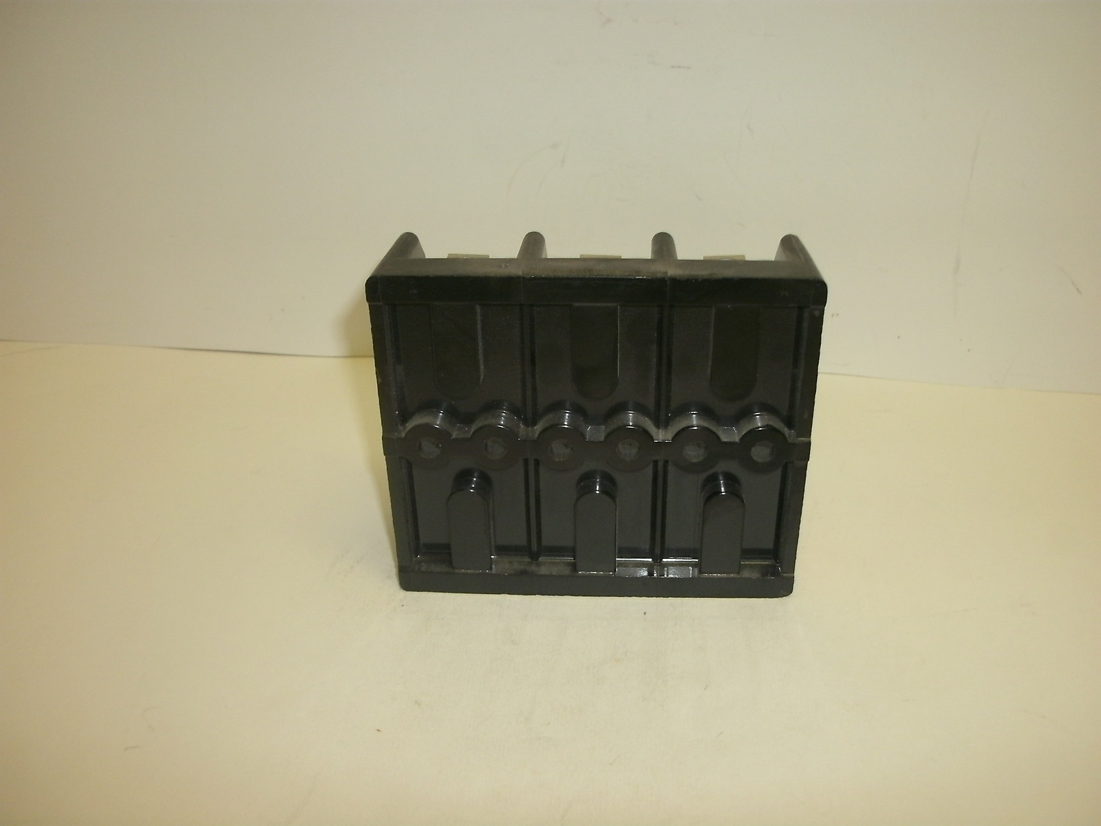 BUSSMAN J60030-3CR FUSEHOLDER HRC-1 FUSE 60C/75C WIREI.R. 200K AMP.