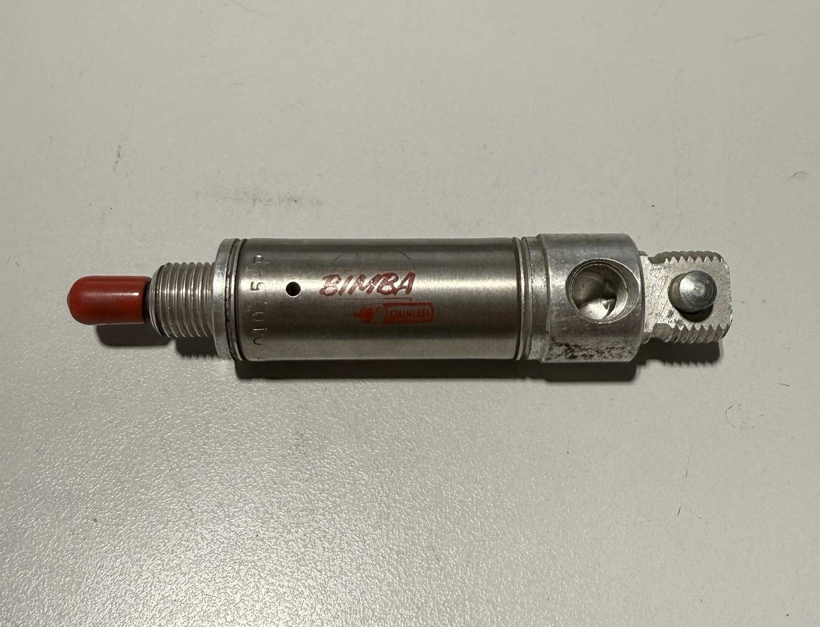 BIMBA 3/4″ BORE X 1/2″ STROKE SPRING RETURN AIR CYLINDER 040.5-P *NEW*