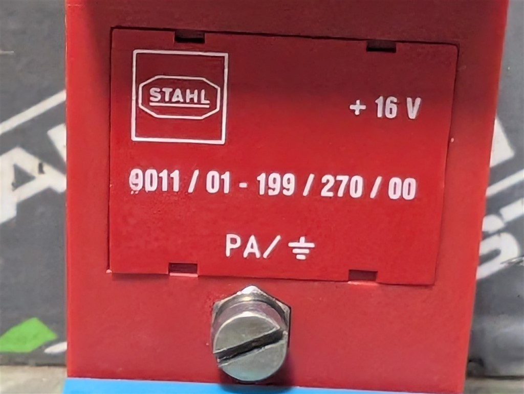 USED Stahl 9011/01-199/270/00 IntrinsiPak Safety Barrier Module