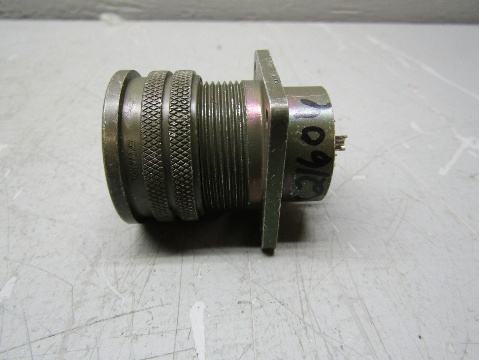 Amphenol 97305716 Plug 3 Pin Male and Female Ends