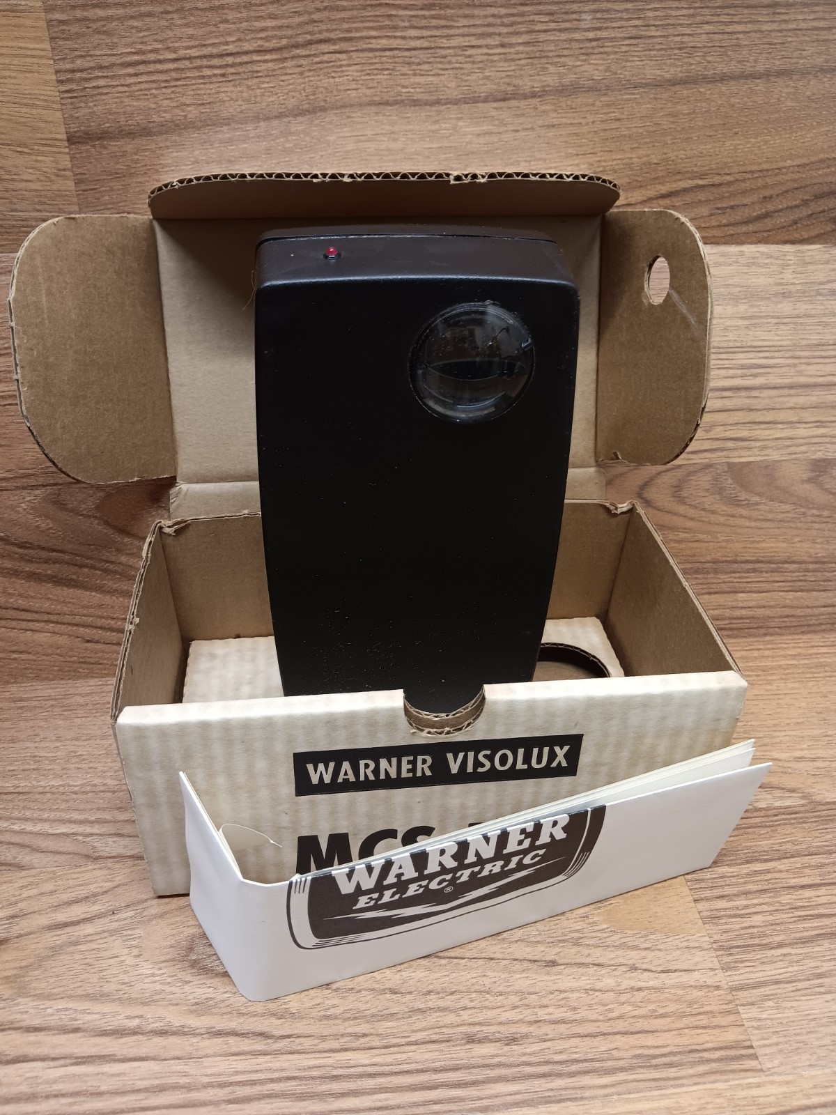 NOS WARNER ELECTRIC MCS-144 PHOTOELECTRIC SENSOR 8180-000-XXX MCS144 FREE SHIPPI