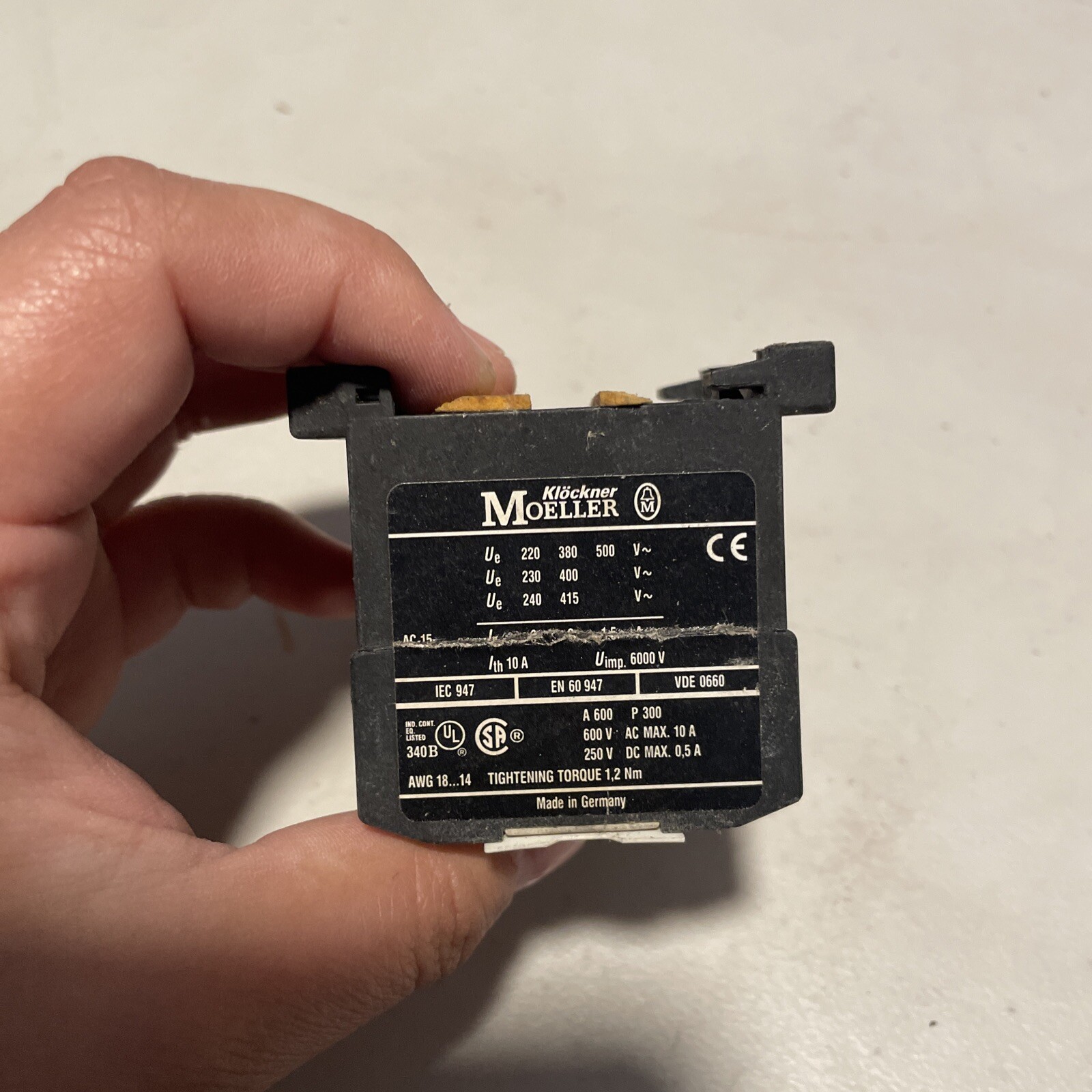 KLOCKNER-MOELLER DIL ER-22 CONTACTOR RELAY – 22E