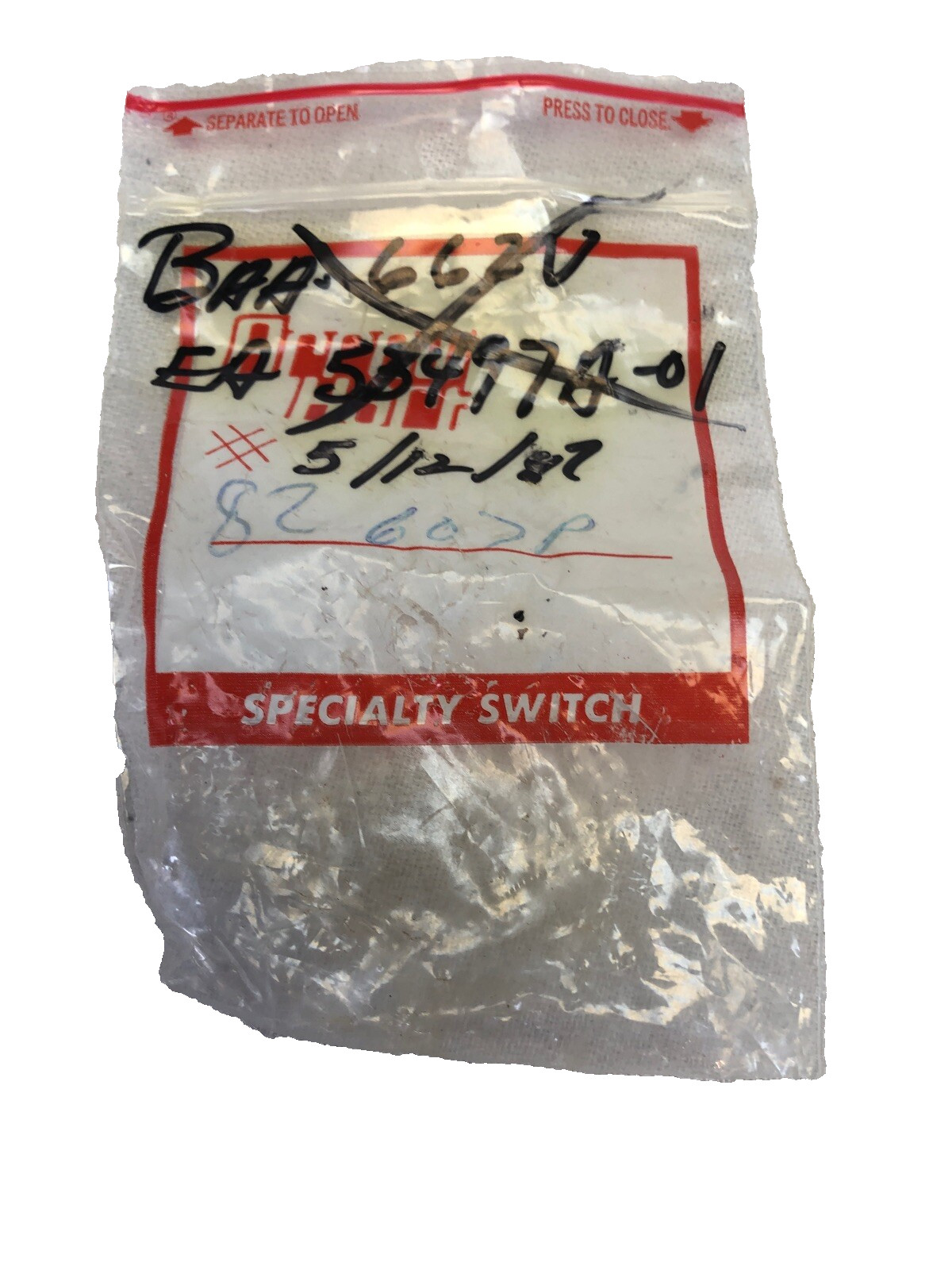 Specialty Switch 82607P / 8437 10A 250VAC 15A 125VAC 3/4HP 120-240 VAC