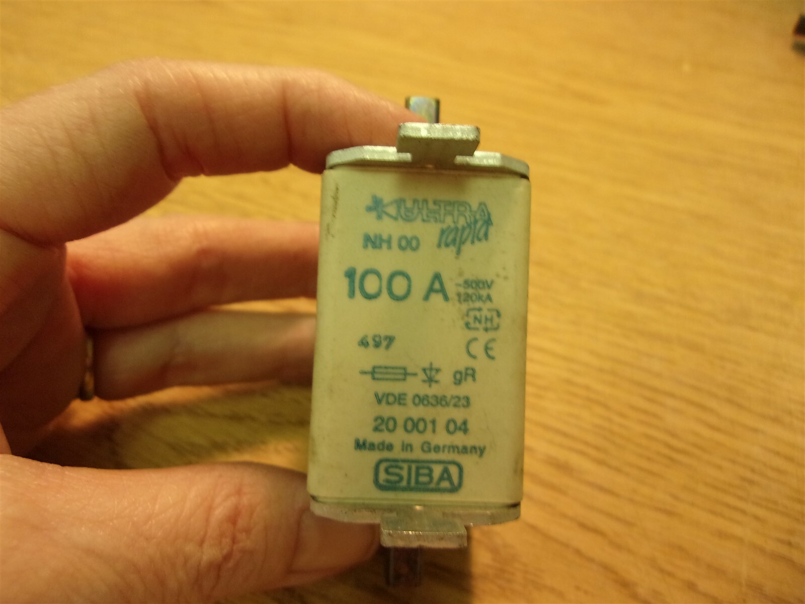 Ultra Rapid NH 00 100A 20 001 01 497 500V 120KA Eurofuse *FREE SHIPPING*