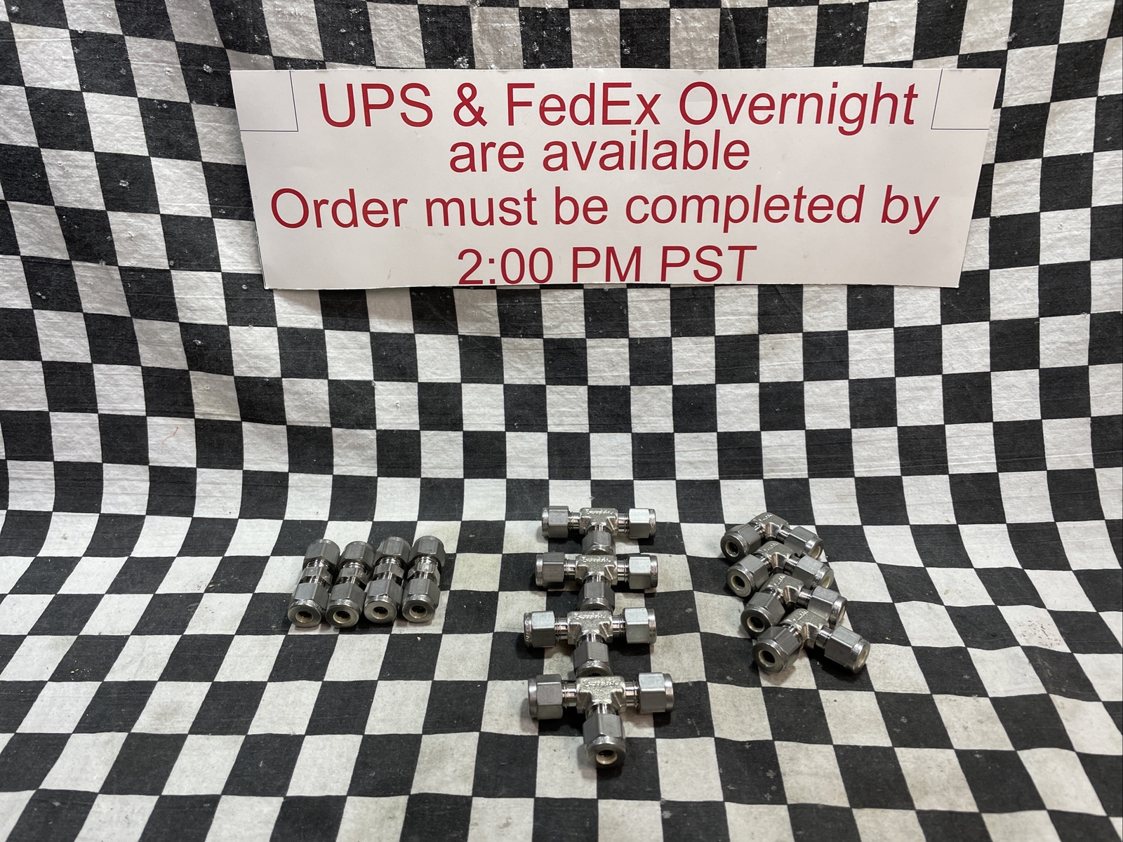 SWAGELOK TEE ELBOW UNON 1/4″, SS-400-9 & SS-400-3 & SS-400-6, LOT OF 8#1557W6