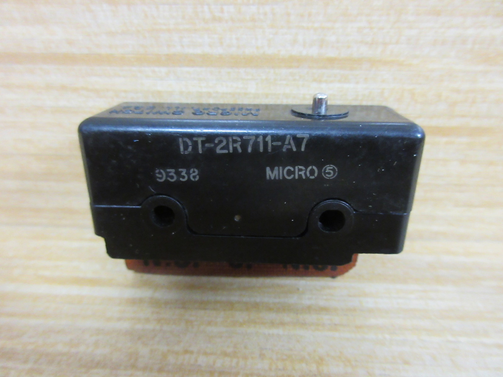 Microswitch DT-2R711-A7 Honeywell Switch DT2R711A7