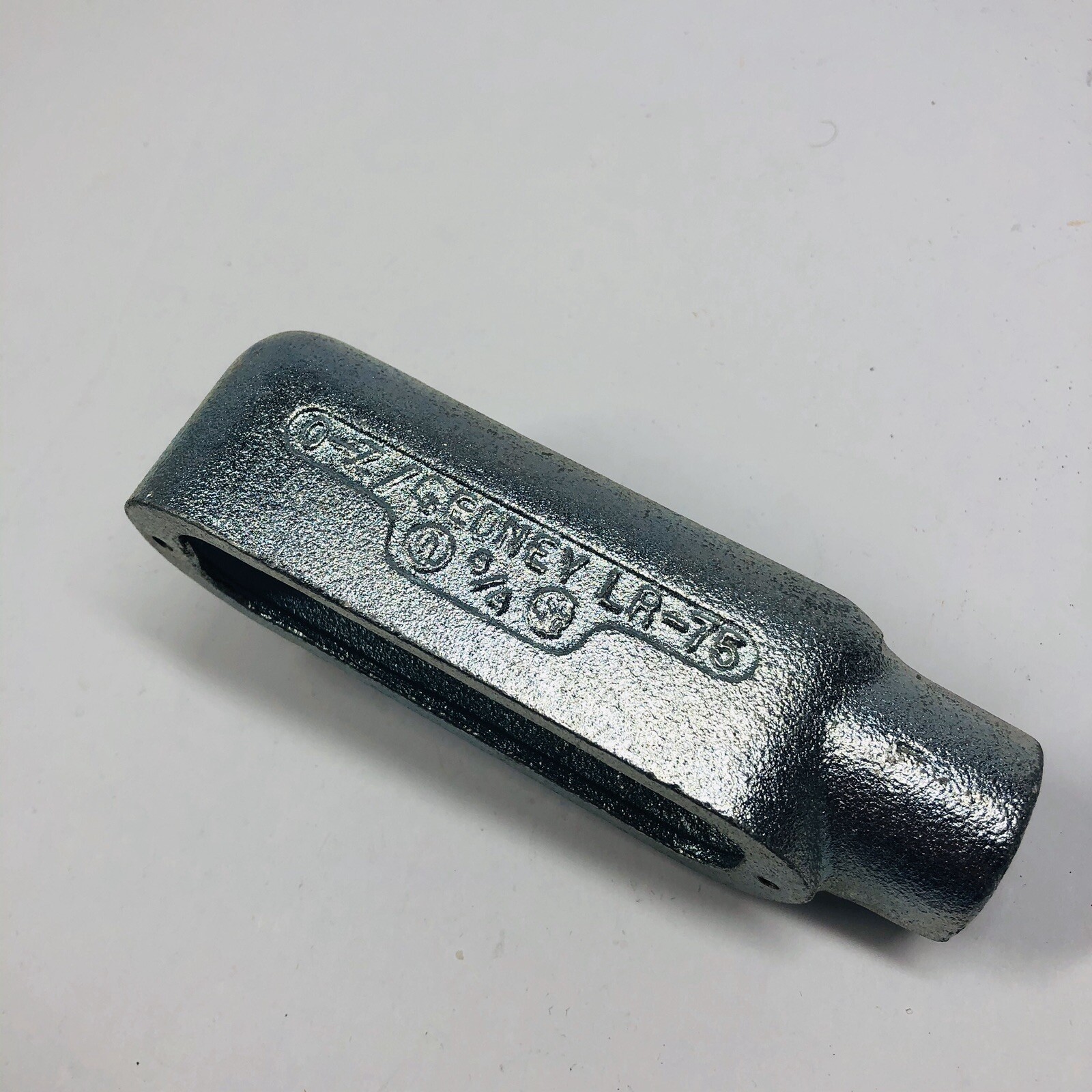OZ Gedney LR-75 LR75 OZ-GEDNEY TYPE LR CONDUIT BODY, 3/4 IN HUB (SHD)