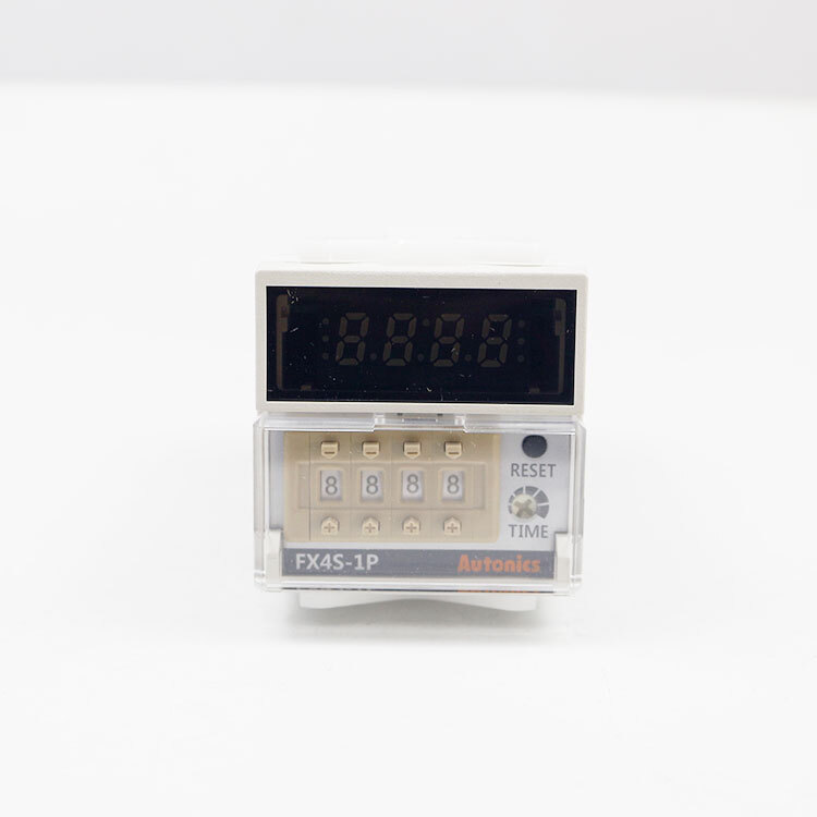 FX4S-1P4 Timer Relay 100-240VAC 50/60Hz Protection Class IP20 Controller