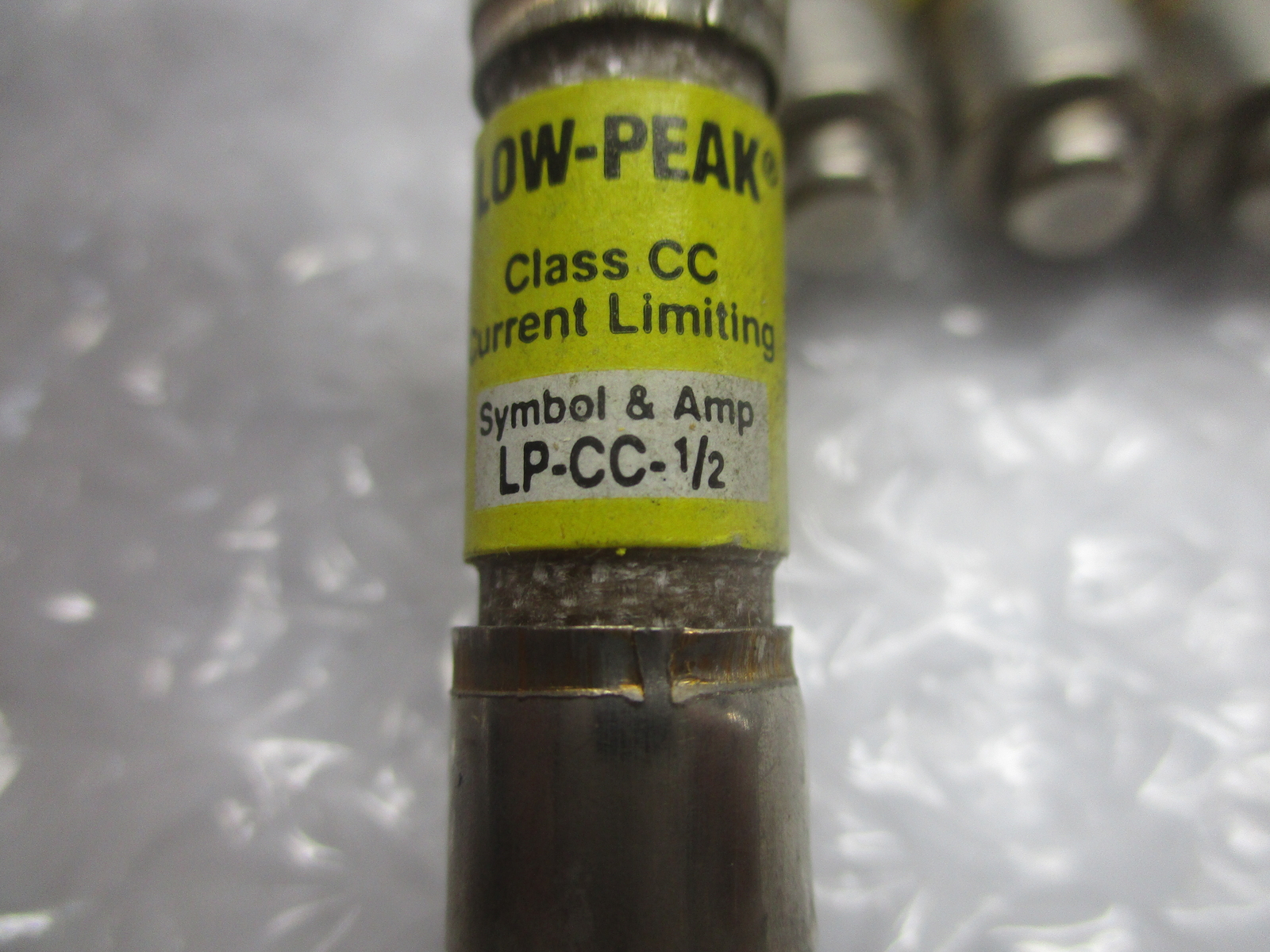 BUSSMANN LP-CC-1/2 FUSE LOT OF 5 NSNP