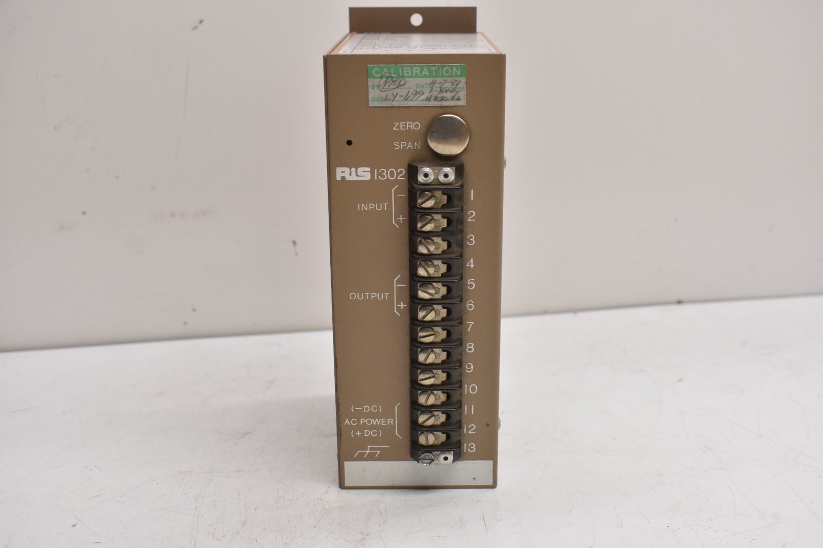 RIS/AMETEK RIS MODEL SC-1302 INPUT 1-5 VDC. OUTPUT 4-20 MA. TRANSMITTER MODULE