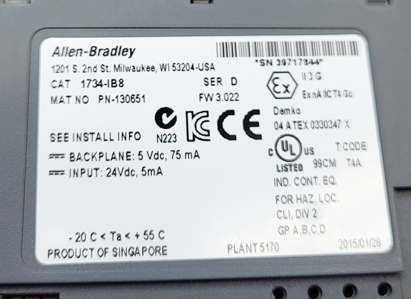 NEW ALLEN BRADLEY 1734-IB8 /D DIGITAL INPUT MODULE 24VDC