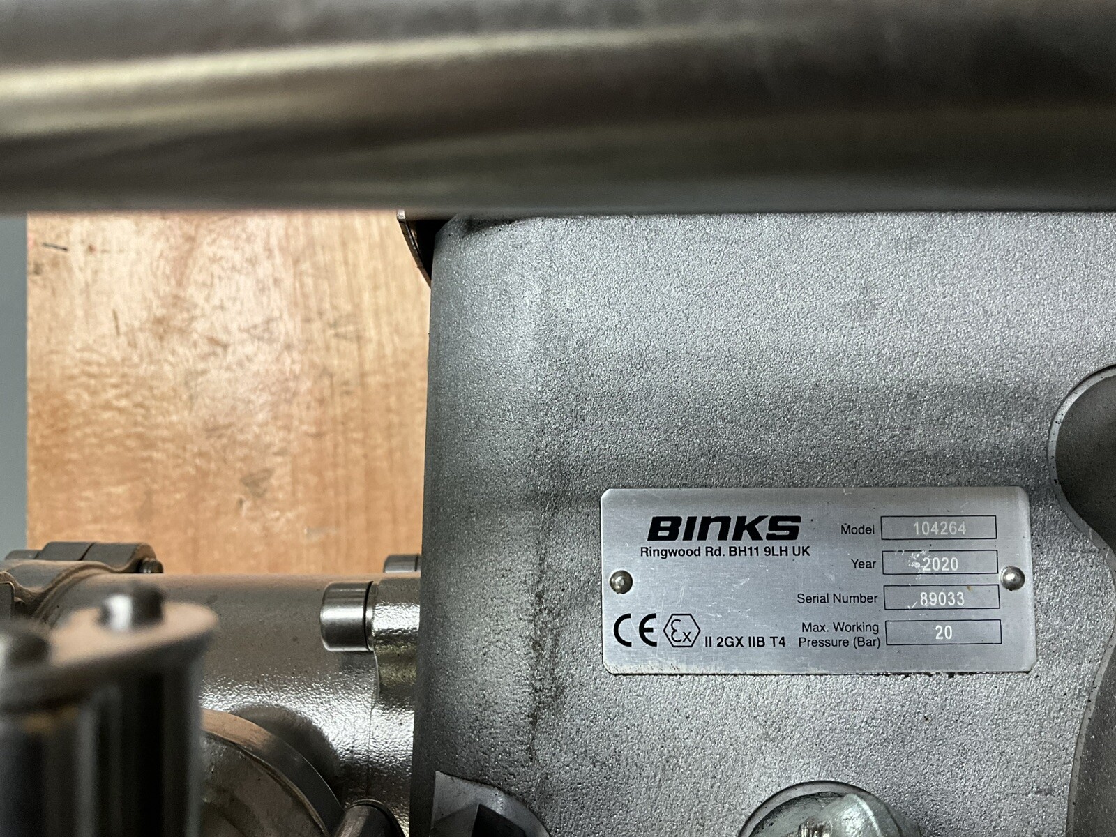 Binks 104264-21 E2-15 Smart Pump w/ C/W PRV (New)