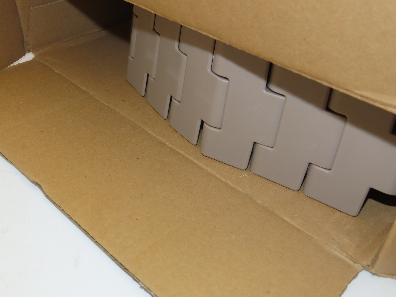 Rexnord LF882TAB-3.25IN 10144749 TableTop Chain 10 FT 3-1/4″ Wide