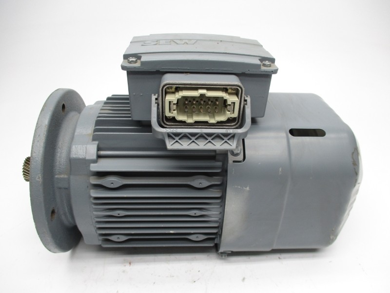 SEW-EURODRIVE FHF77DRS90M4BE2/ASE8/TH 440-480V 3.65A NSNP