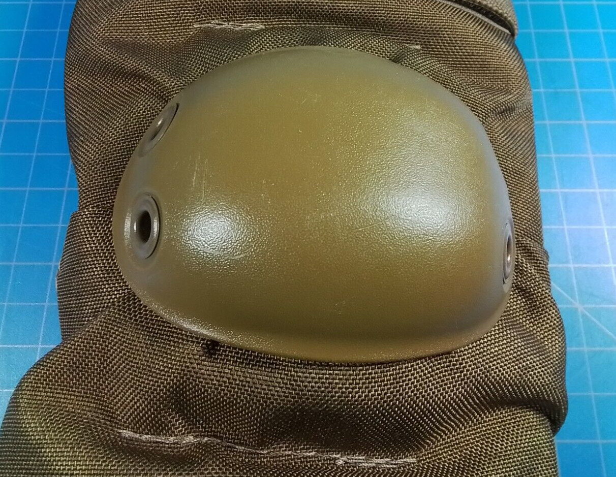 Tactical Elbow Pad Set Coyote Brown 8415-01-515-0222 Medium