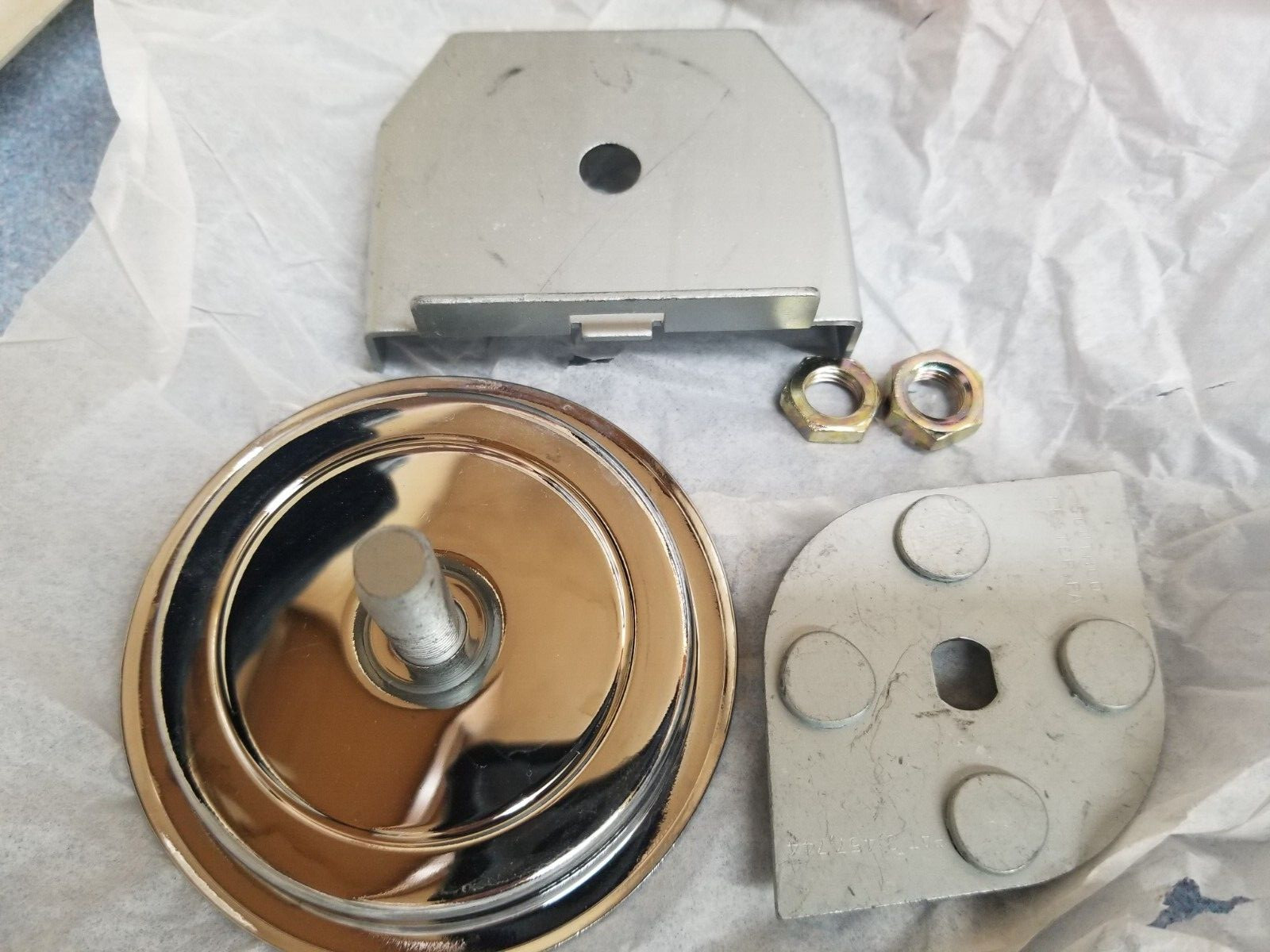 NOS Southco Fasteners Rim Lock 01-10-201-10 5340012298462