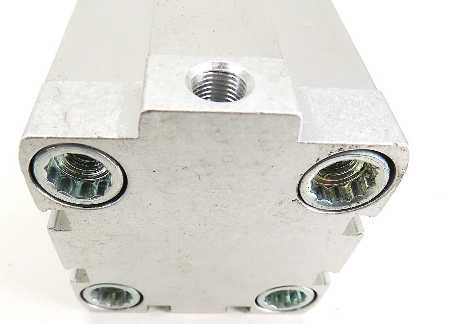 Festo CLR-50-20-L-P-A-K11-R8 90 deg Linear/Swivel Clamp 535500 NEW NO BOX