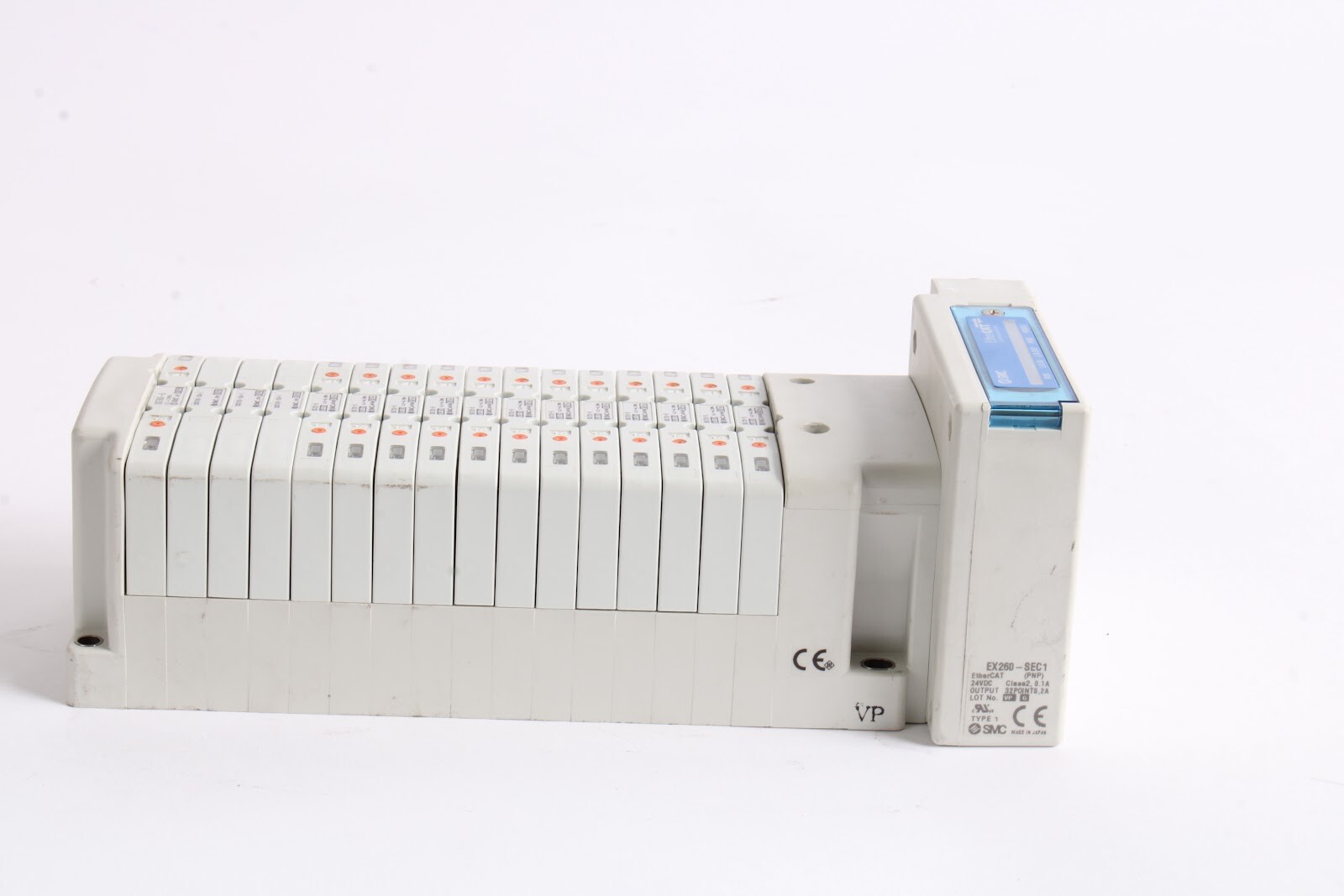 SMC EX260-SEC1 Interface W/ 12x: S0720-5 3x: SS0700-10A-1 and 1x: S07A0-5 Valves