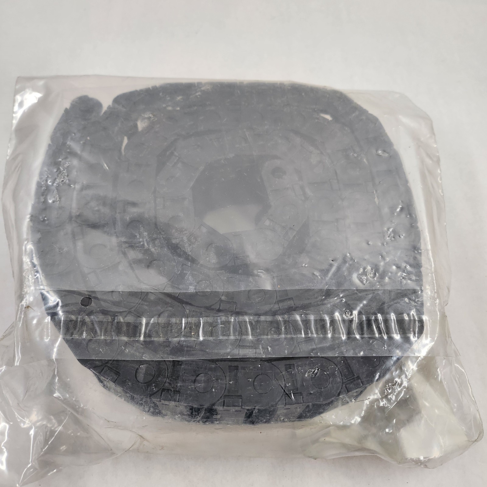 NEW IGUS ENERGY CHAIN CABLE CARRIER B15-050038-6MC