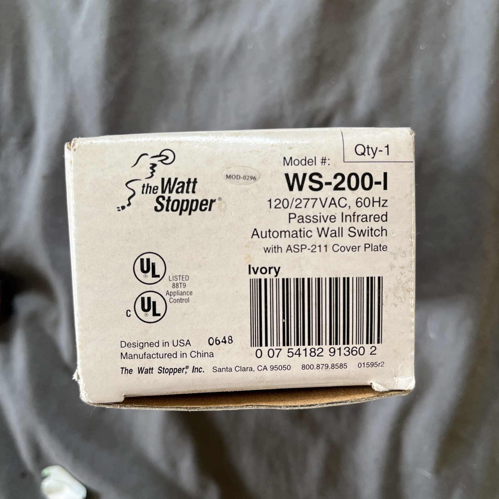 Legrand Watt Stopper WS-200-1 Motion Sensor Wall Switch 120-277 VAC 60 Hz Ivory