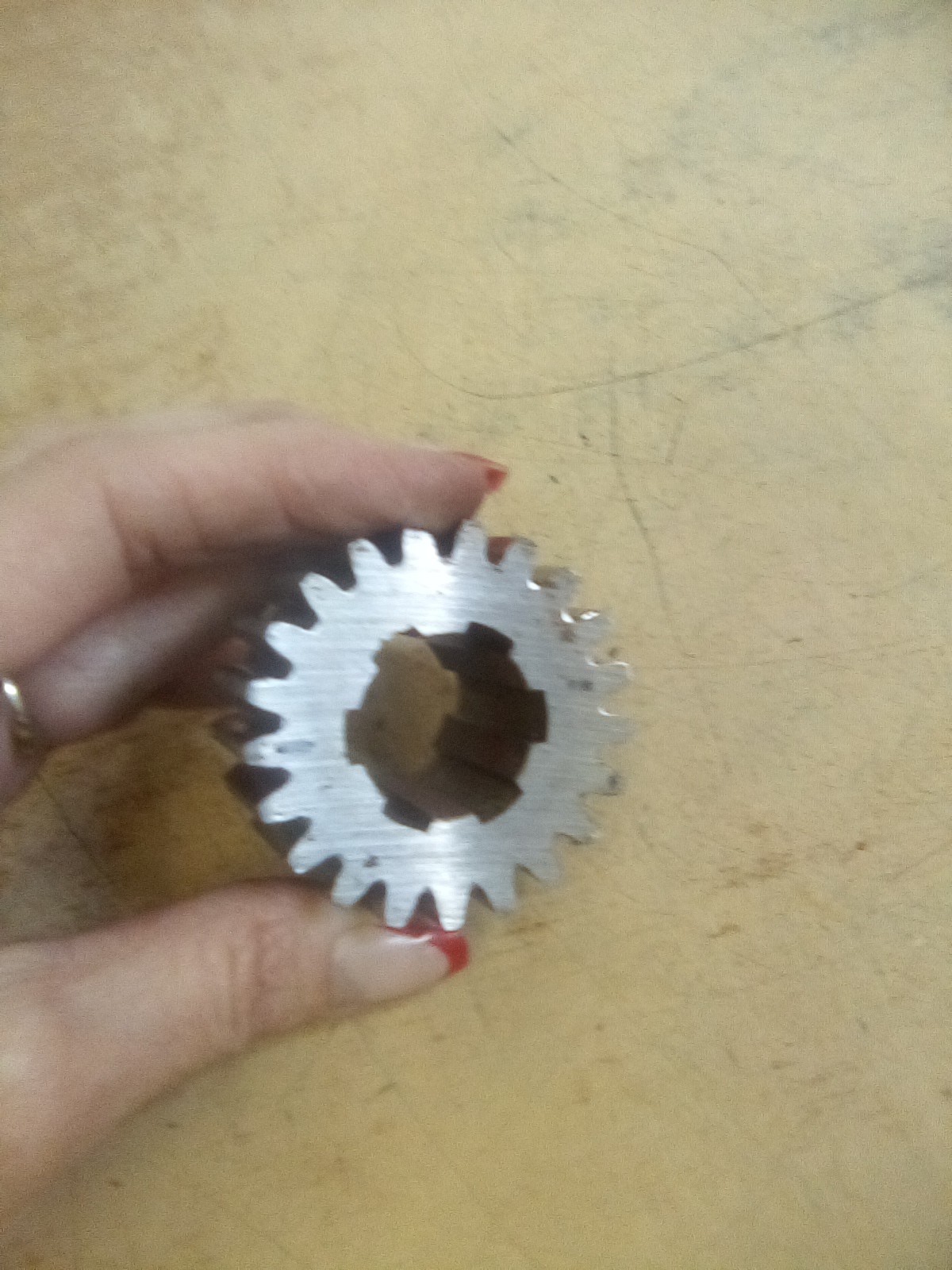 Transmission Gear Or Spline Coupling 101775-49 21 Teeth “READ DESCRIPTION”
