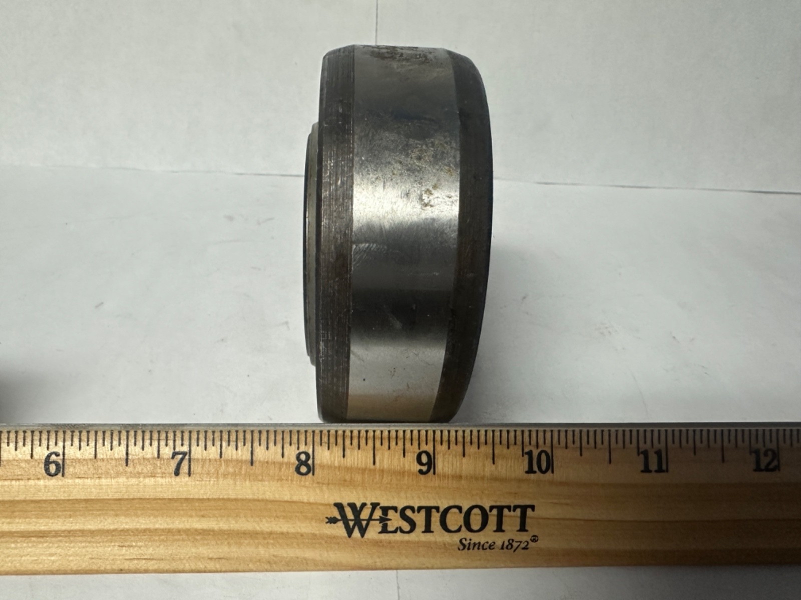 Fafnir W208PPB12 Square Bore Bearing *NOS* dirty/discolored