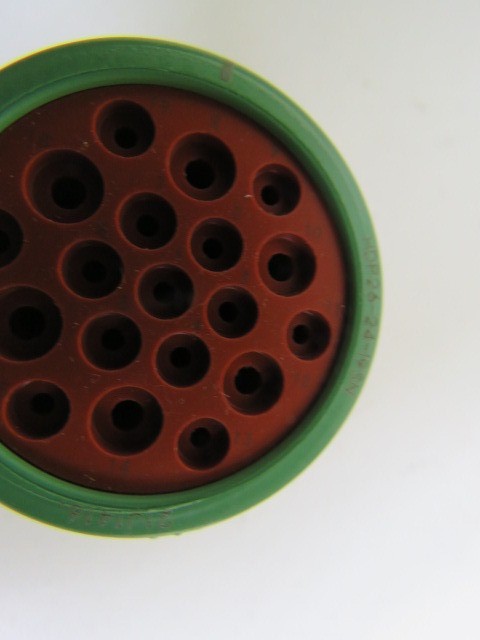 Deutsch HDP26-24-19SN Qty of 1 per Lot 19 Position Circular Connector Plug Hous